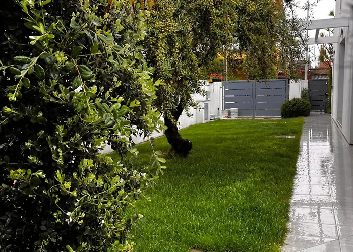 Alexander فندق مبيت وإفطار Tortolì