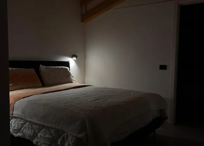 Alexander فندق مبيت وإفطار 4*