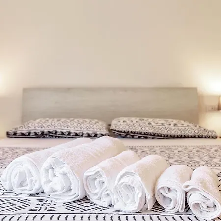 Alexander Bed & Breakfast *