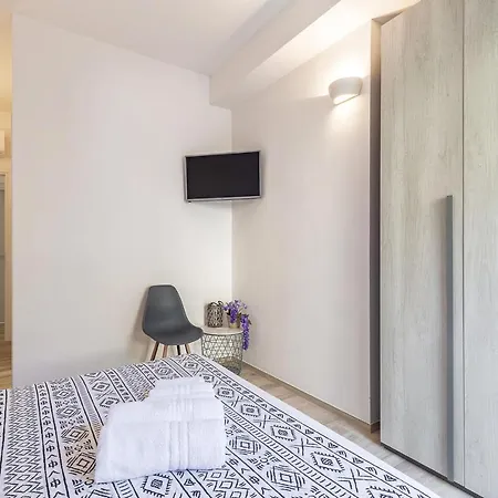 Alexander Bed & Breakfast Tortoli